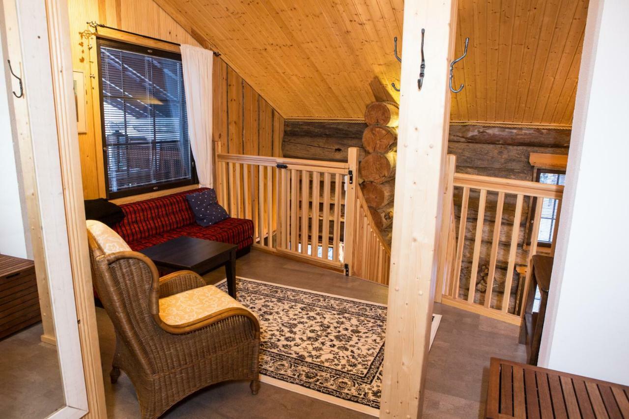 Aamukka A&B Villa Леви Екстериор снимка