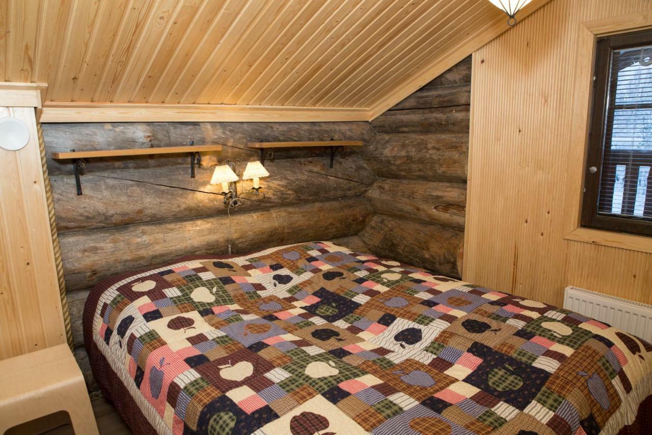 Aamukka A&B Villa Леви Екстериор снимка